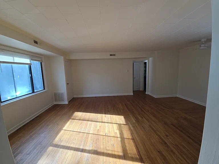 8301 Garland Ave #4 — Photo 7