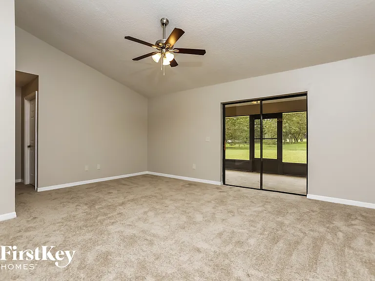 36828 Sundance Dr — Photo 3