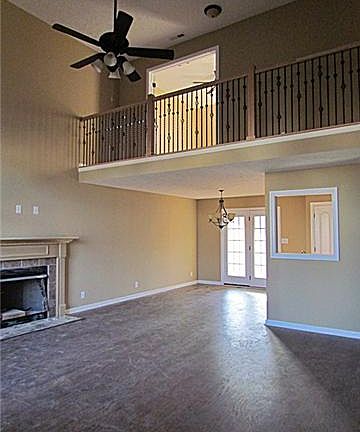2nd image of 83 Fox Xing Lot 83