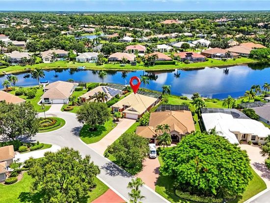 10826 Fulmar CT, Naples, FL 34119