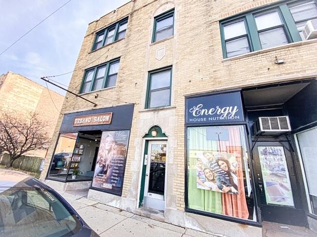 1st image of 2757 N Kostner Ave #3