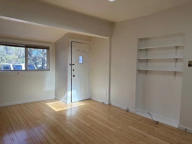108 3rd St #2 — Photo 4