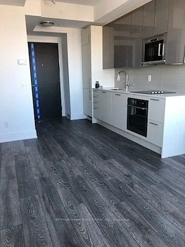 403 Church St #2011 — Photo 6
