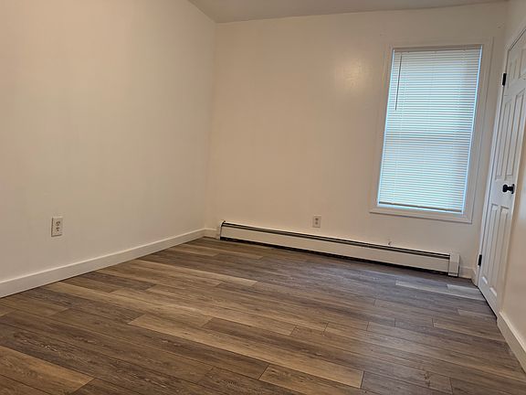 3rd image of 226 State St #1