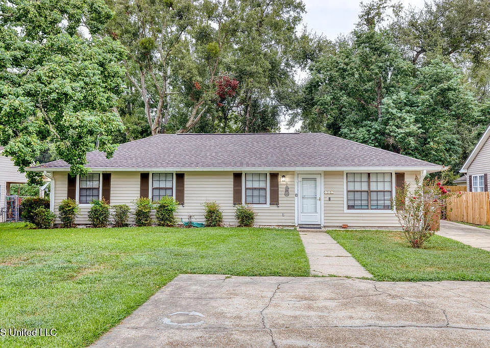 101 Pittman Dr