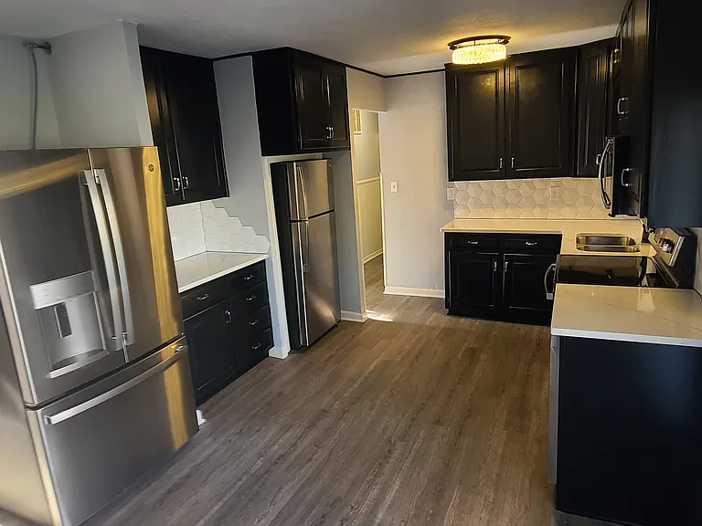 11316 Lewis Ave — Photo 10