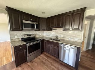 343 Snell St, Fall River, MA 02721