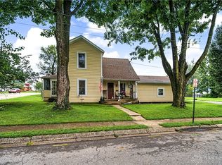 586 Chapman St, Waynesville, OH 45068