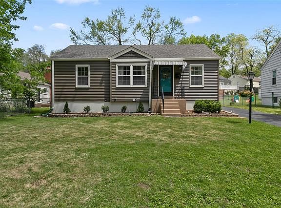 2nd image of 1036 Sanders Dr