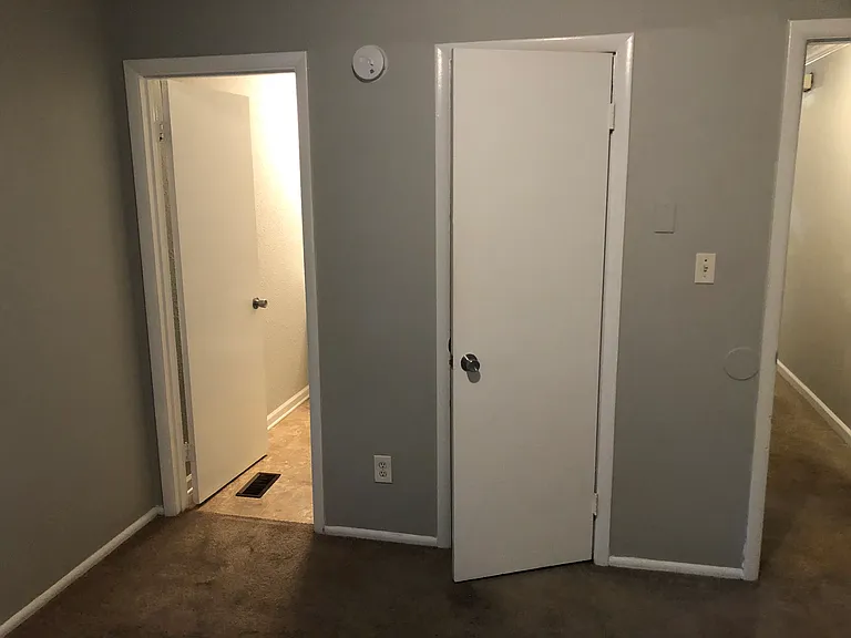 105 Julia St — Photo 15
