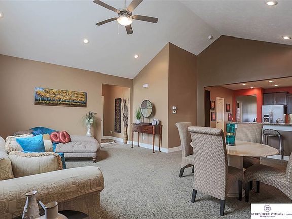 5th image of 5711 N 158th St