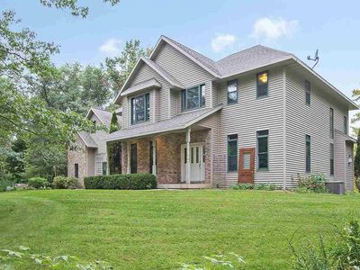 3080 Nuthatch Ln, Oconto, WI, 54153