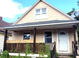 26 Peckham St, Rochester, NY 14621