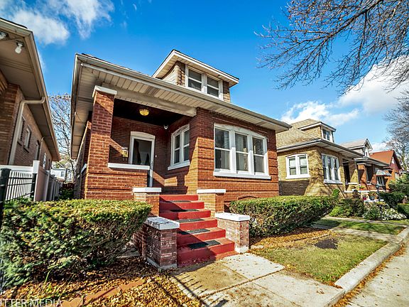 2nd image of 1342 N Waller Ave