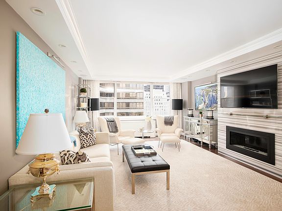 4th image of 12D Manhattan Ave