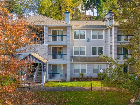 33020 10th Avenue SW #Y104, Federal Way, WA 98023
