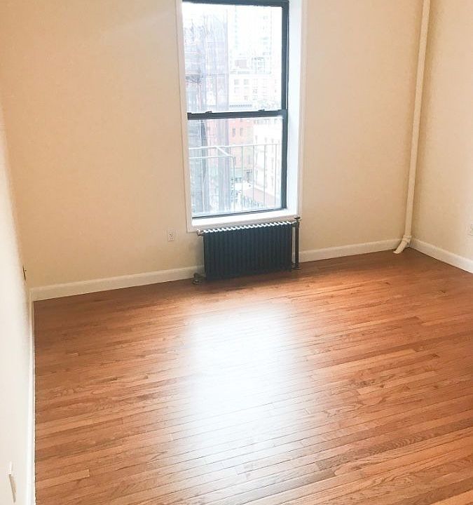 1st image of 53 W 72nd St APT 7J