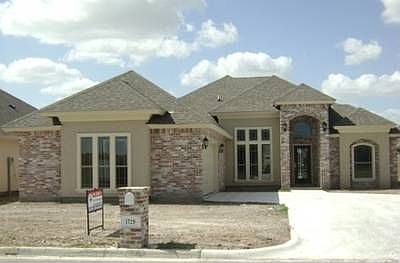 2nd image of 1729 Karis Ct