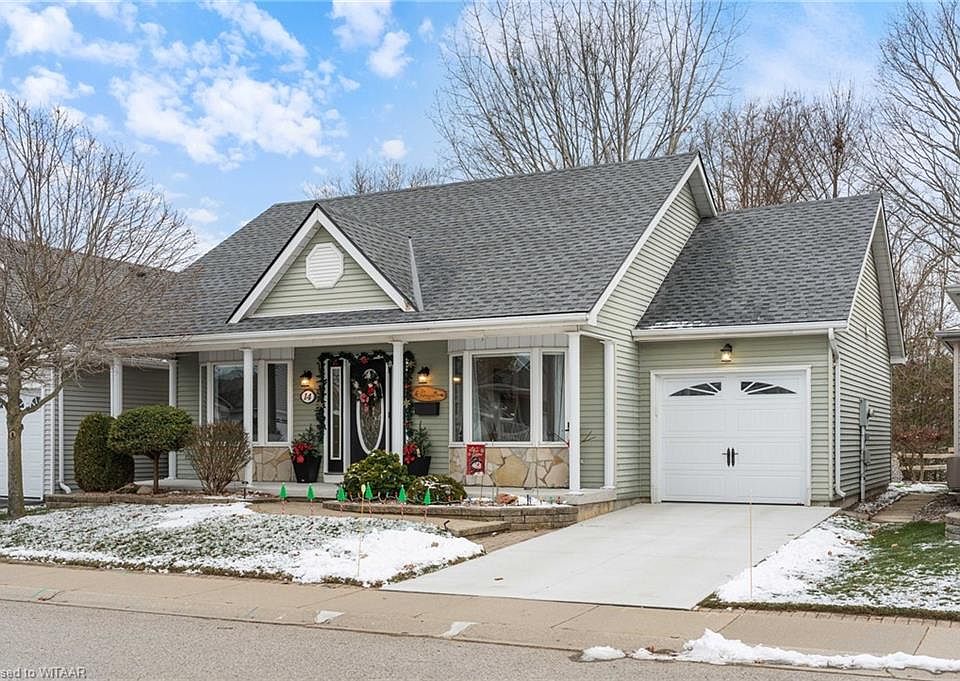 1st image of 14 Wilkins Cres