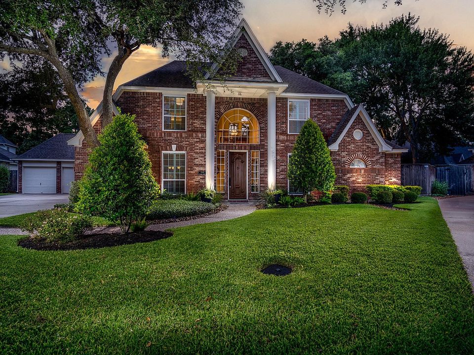 1st image of 7006 Racquet Ct
