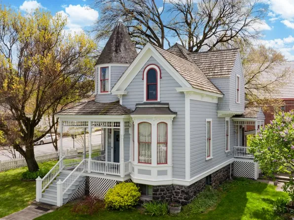 100 W 9th St, The Dalles, OR 97058