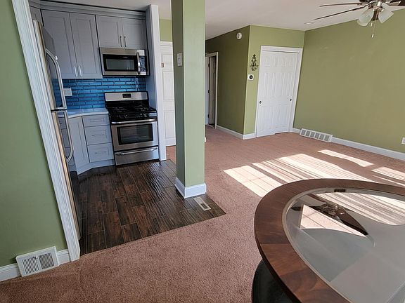 3rd image of 8735 Jackson St Floor 1