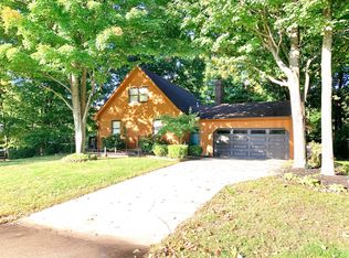 3735 Hollywood St, Holland, MI 49424