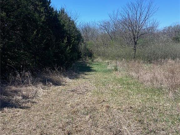 3rd image of 0 Vacant Phillips Rd