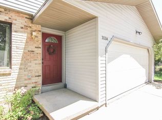 213 W Parkview St #A, Cottage Grove, WI 53527