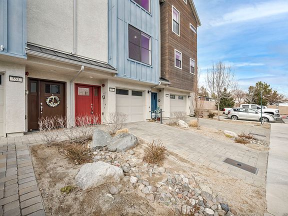 2nd image of 545 Gloria May Ln