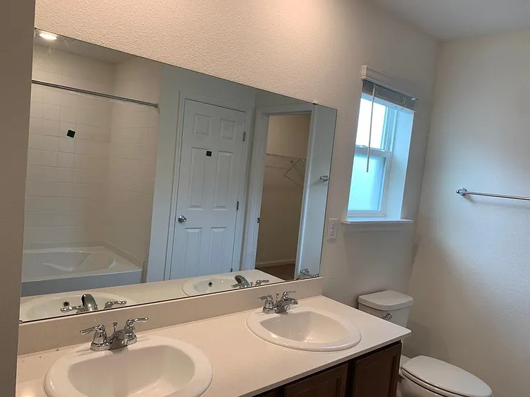 232 Rambling Brook Trl — Photo 11