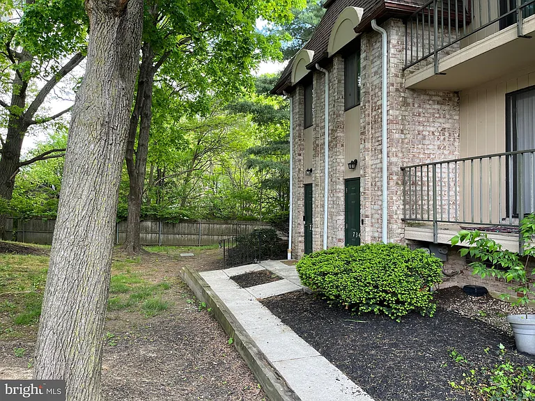 732 Putnam Blvd #A — Photo 4