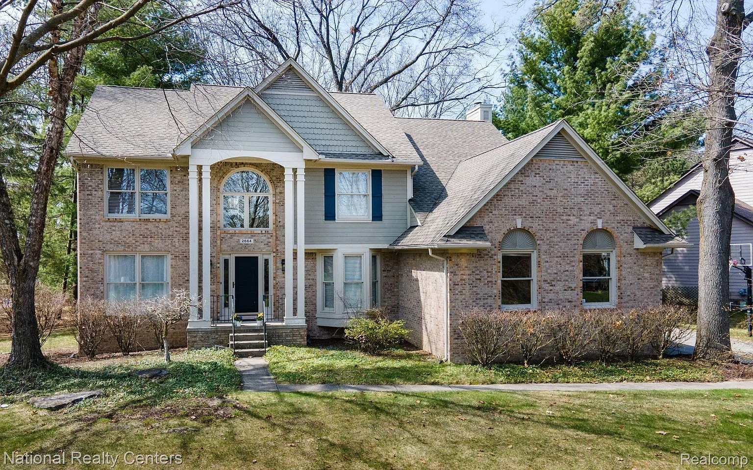 2664 Water Oaks photo 1