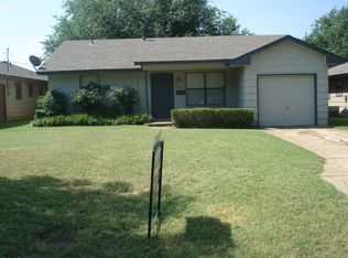 812 W 1st St, Edmond, OK 73003