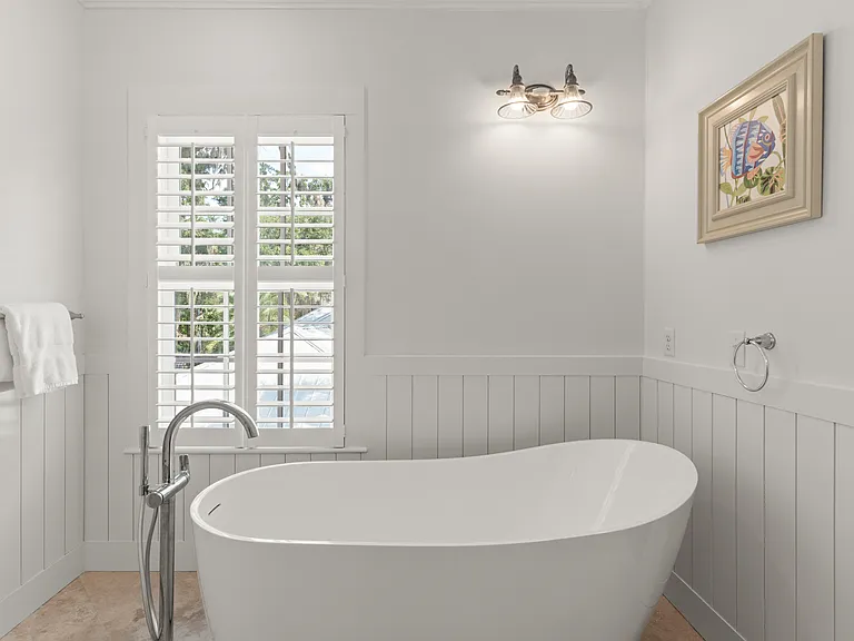 1044 Village Oaks Ln — Photo 6