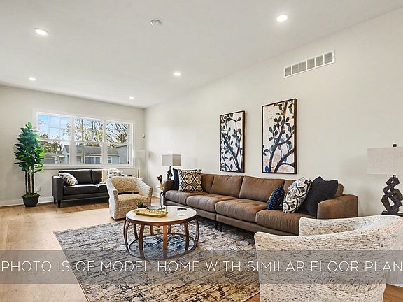 5th image of 1249 Corby Blvd #B