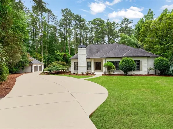 120 Emerald Ln, Fayetteville, GA 30214