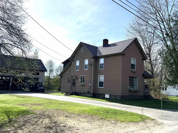 28 North River Street, Holderness, NH 03245