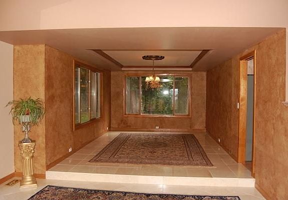 5th image of 538 207th Ave NE