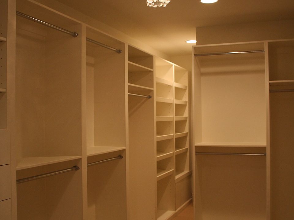 2nd image of 4734 Addison Dr