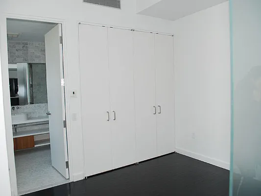 Rented by Sotheby's International Realty | media 27
