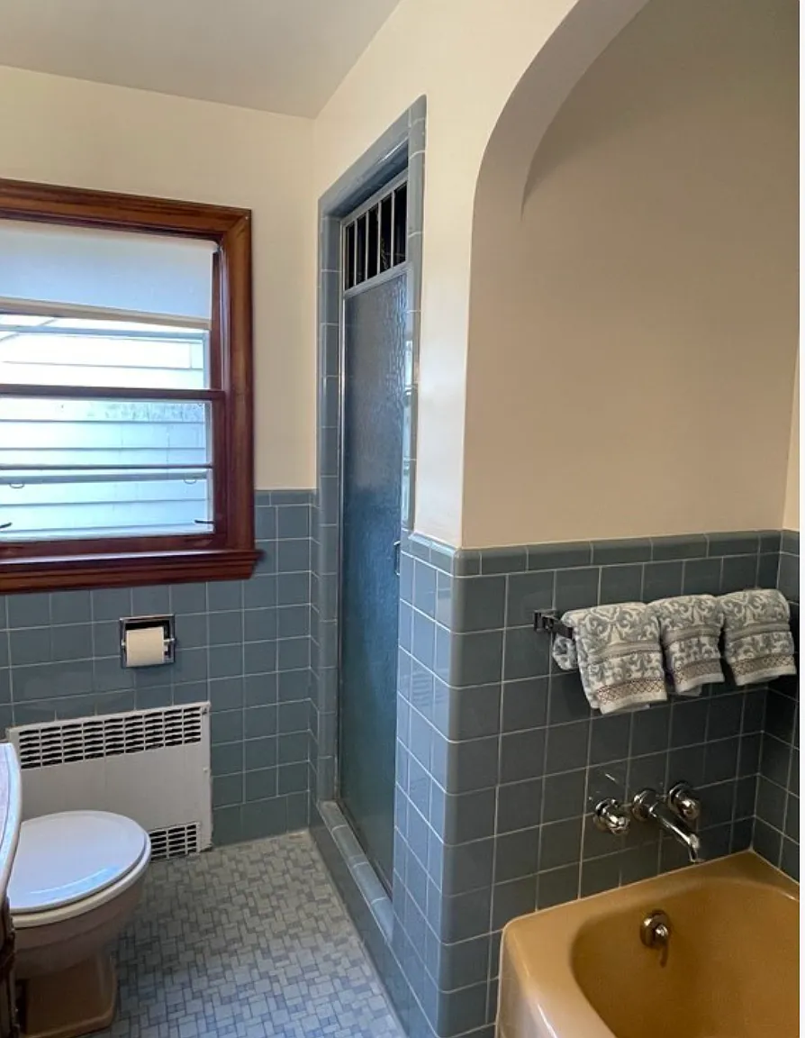 3 bed, 1.5 bath, 2308 sqft, $4,800 — Photo 3