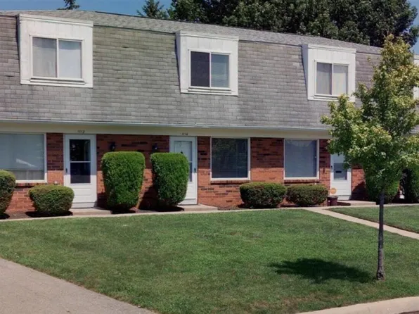 1112 McCarley Dr E, Columbus, OH 43228