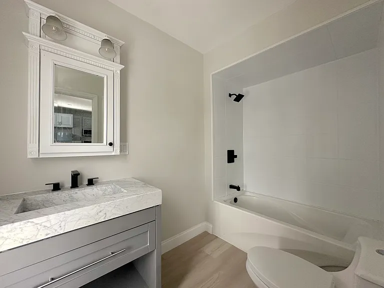 190 N Miller St #2 — Photo 12