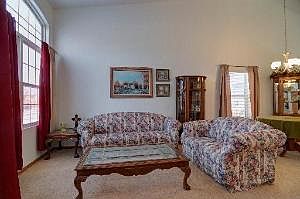 4th image of 7504 Prairieside Dr