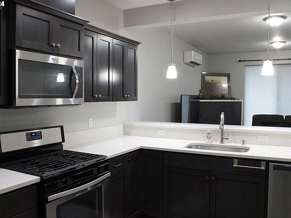 4th image of 4397 NE 110th Ave