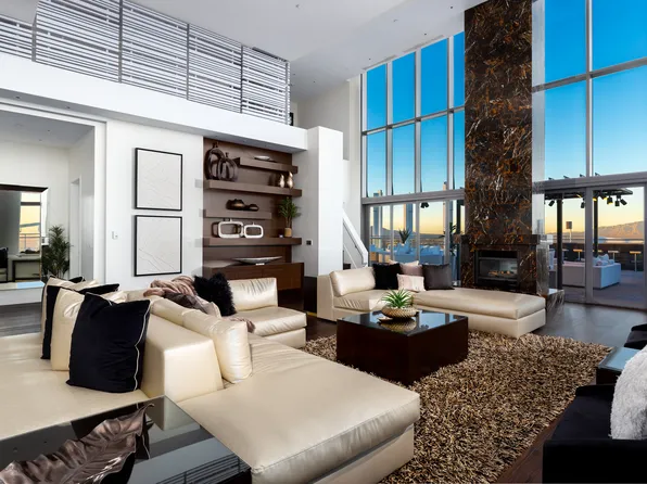 4381 W Flamingo Rd, Las Vegas, NV