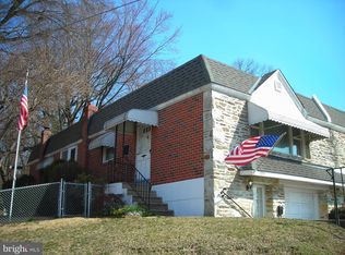 7271 Hill Rd, Philadelphia, PA 19128