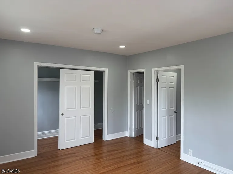105 N Munn Ave — Photo 3