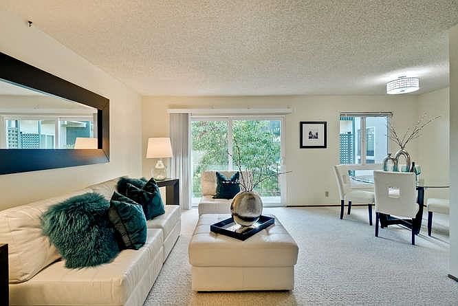 1st image of 819 N Humboldt St APT 301
